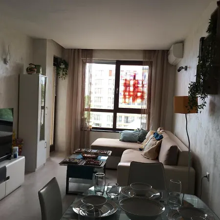 Sunny Lavanda 1st Line Apartman